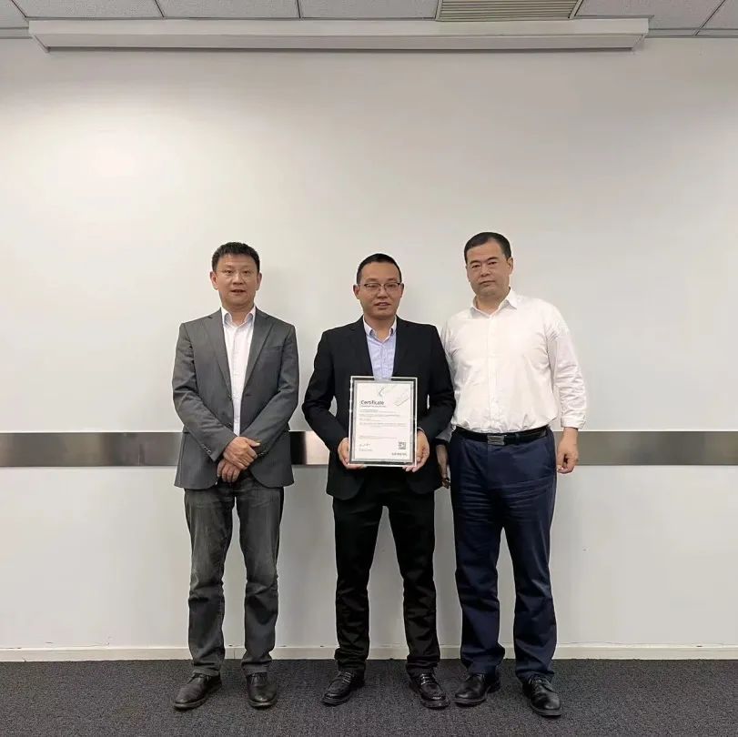 103240616.jpg 752c8a55f436681451ec0b82249277ec.jpg